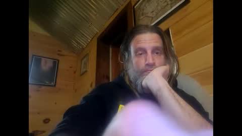 Snapshot of mattman82666 chatting on 01-05-25, 11:01 mattman82666 online show from 01-05-25, 11:01