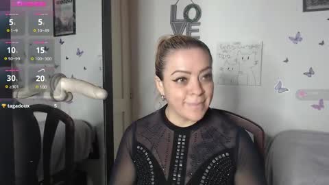 Snapshot of mature_liaa chatting on 02-15-25, 12:26 Mature liaa online show from 02-15-25, 12:26