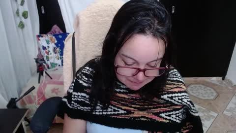 Snapshot of mature_wolf chatting on 12-23-24, 02:39 Sonia online show from 12-23-24, 02:39