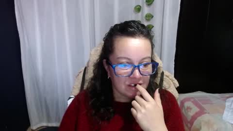 Snapshot of mature_wolf chatting on 01-14-25, 12:24 Sonia online show from 01-14-25, 12:24