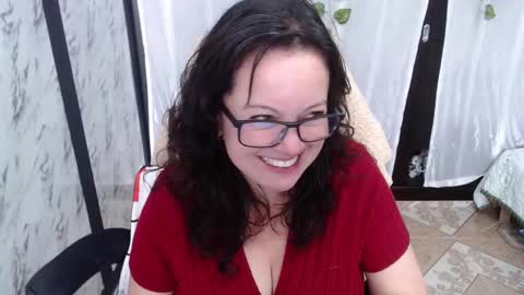 Snapshot of mature_wolf chatting on 03-06-25, 03:02 Sonia online show from 03-06-25, 03:02