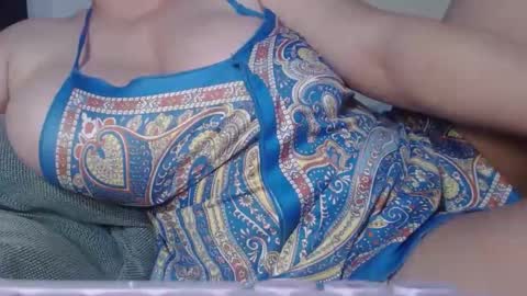 Snapshot of matureboobsbig chatting on 05-26-26, 03:08 matureboobsbig online show from 05-26-26, 03:08