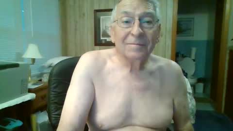 Snapshot of maturecouple1954 chatting on 03-20-26, 11:37 SXECPL55 at G mail Dot Com online show from 03-20-26, 11:37
