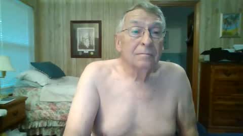 Snapshot of maturecouple1954 chatting on 03-24-26, 11:59 SXECPL55 at G mail Dot Com online show from 03-24-26, 11:59