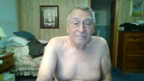 Snapshot of maturecouple1954 chatting on 03-28-26, 11:32 SXECPL55 at G mail Dot Com online show from 03-28-26, 11:32
