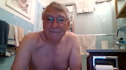 Snapshot of maturecouple1954 chatting on 04-29-26, 02:15 SXECPL55 at G mail Dot Com online show from 04-29-26, 02:15