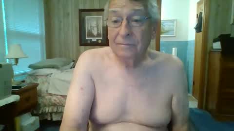 Snapshot of maturecouple1954 chatting on 05-03-26, 12:00 SXECPL55 at G mail Dot Com online show from 05-03-26, 12:00