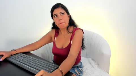 MARIA online show from 06-25-26, 12:09