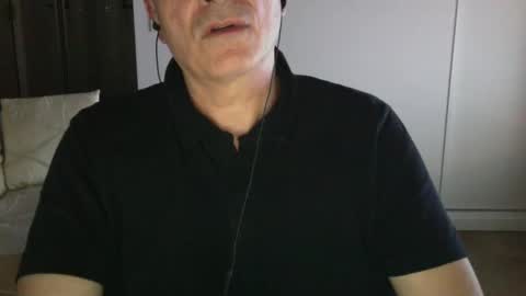 Snapshot of maturehotman chatting on 12-05-24, 07:49 maturehotman online show from 12-05-24, 07:49