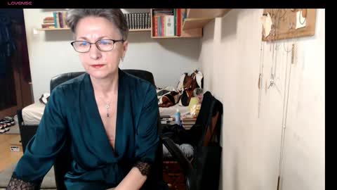 maturekate online show from 10-07-25, 06:10