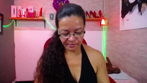 Snapshot of maturepure_ chatting on 01-18-26, 05:06 maturepure_ online show from 01-18-26, 05:06