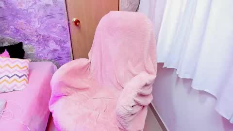 Snapshot of maturepure_ chatting on 03-03-26, 09:21 maturepure_ online show from 03-03-26, 09:21