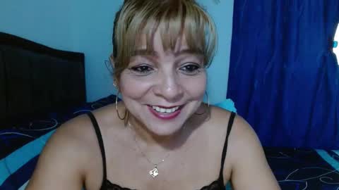 Cecilia online show from 02-24-25, 01:21