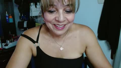 Cecilia online show from 11-22-25, 08:52