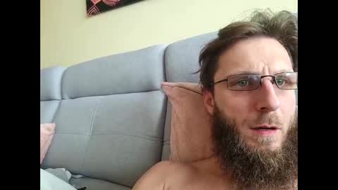 Snapshot of matuschko chatting on 11-08-25, 09:31 Matuschko online show from 11-08-25, 09:31