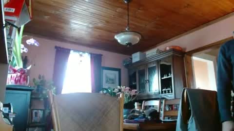 Maurice online show from 01-22-25, 02:14