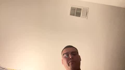 Snapshot of mauricio76pl chatting on 05-19-26, 01:33 Bigdick469 online show from 05-19-26, 01:33