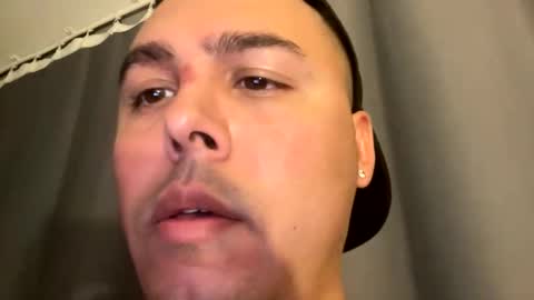 Snapshot of mauricio76pl chatting on 05-26-26, 07:04 Bigdick469 online show from 05-26-26, 07:04
