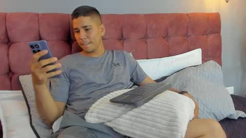 mauro_boy online show from 05-22-26, 02:30