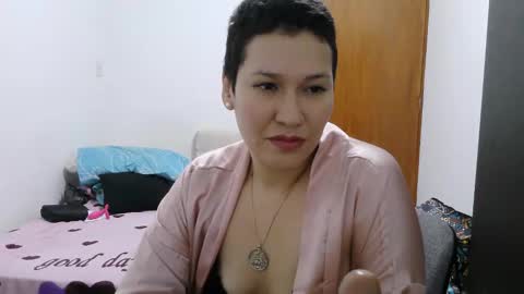 mauroluxandra online show from 01-18-26, 07:34