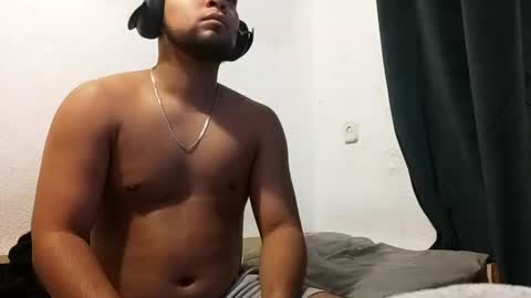 Snapshot of mauroo2025 chatting on 02-01-25, 11:43 mauroo2025 online show from 02-01-25, 11:43