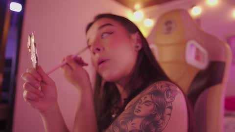 Snapshot of mavi_boo chatting on 02-05-26, 06:56 Mavi online show from 02-05-26, 06:56