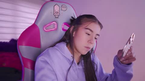 Snapshot of mavi_boo chatting on 02-16-26, 09:22 Mavi online show from 02-16-26, 09:22