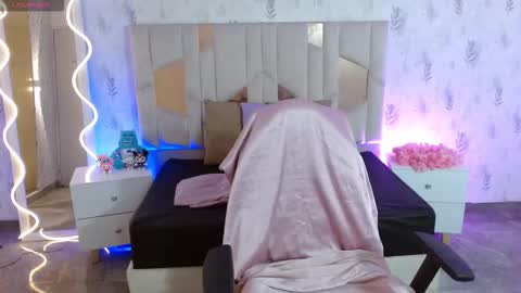 Mavis  online show from 02-13-26, 11:39