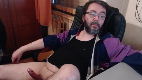 Max online show from 01-19-25, 03:21