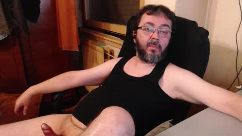 Max online show from 10-16-25, 05:58