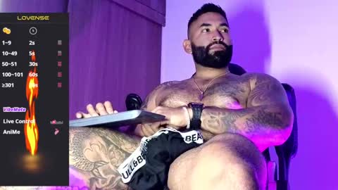 max__prada online show from 10-19-25, 01:28