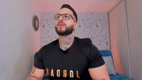 max D. online show from 02-25-26, 11:42