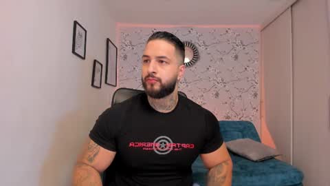 Snapshot of max_dic1 chatting on 07-02-26, 01:27 max D. online show from 07-02-26, 01:27