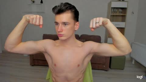 max_foks_ online show from 04-05-26, 02:14