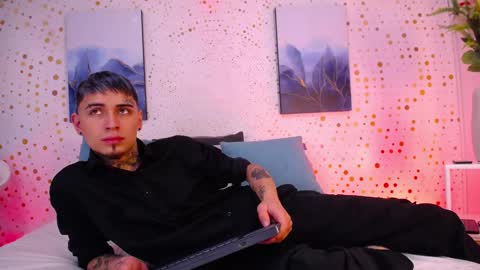 Snapshot of max_hader chatting on 02-10-26, 01:26 Max online show from 02-10-26, 01:26