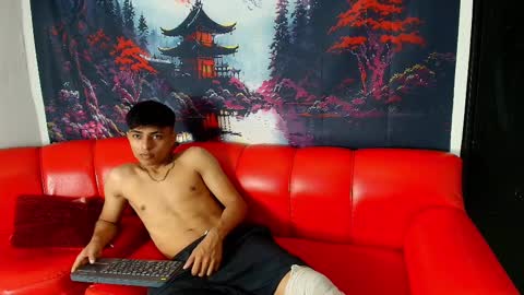 max_latin_ online show from 01-27-25, 11:43