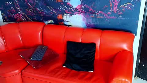 max_latin_ online show from 01-31-25, 12:07