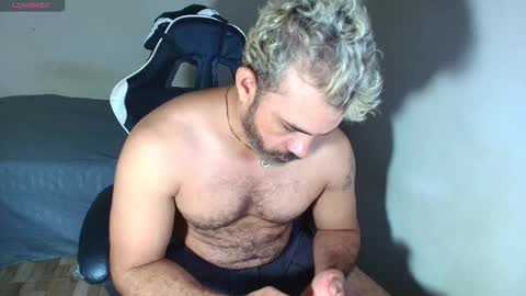 max_love25 online show from 01-17-26, 02:00