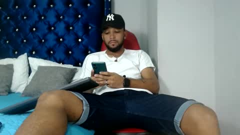 Snapshot of max_sexyhot26 chatting on 12-03-24, 03:09 max_sexyhot26 online show from 12-03-24, 03:09