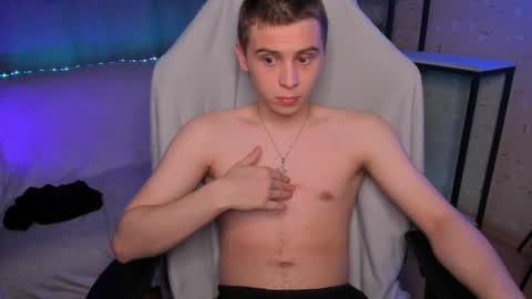 Max online show from 03-12-25, 07:17