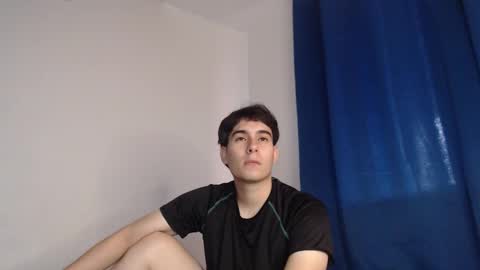 max_snow1616 online show from 11-26-25, 07:48