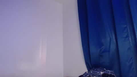 max_snow1616 online show from 11-30-25, 07:51