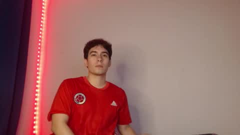 Snapshot of max_snow1616 chatting on 02-14-26, 03:09 max_snow1616 online show from 02-14-26, 03:09