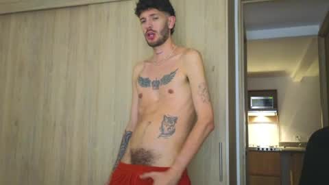 Snapshot of max_tayloor chatting on 06-02-26, 09:44 Max Taylor online show from 06-02-26, 09:44