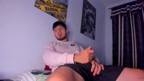 Snapshot of max_val chatting on 02-13-25, 02:09 Max online show from 02-13-25, 02:09