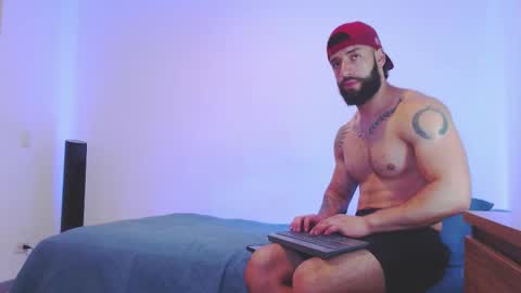 max_xl_ online show from 03-10-26, 03:06