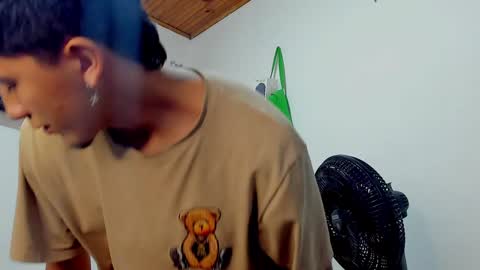 Snapshot of maxbigcock2025 chatting on 12-19-24, 08:13 Max online show from 12-19-24, 08:13