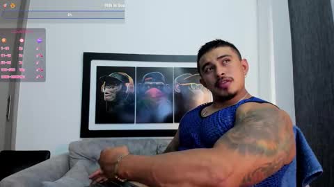 Snapshot of maxcarther chatting on 02-05-26, 06:56 Maxcarther online show from 02-05-26, 06:56