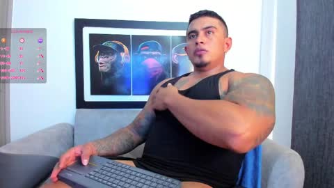 Snapshot of maxcarther chatting on 05-18-26, 10:04 Maxcarther online show from 05-18-26, 10:04