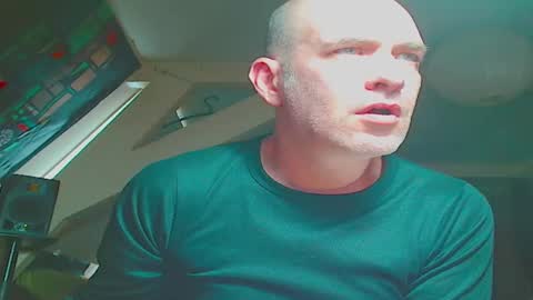 maxhardcore77 online show from 12-01-25, 09:03